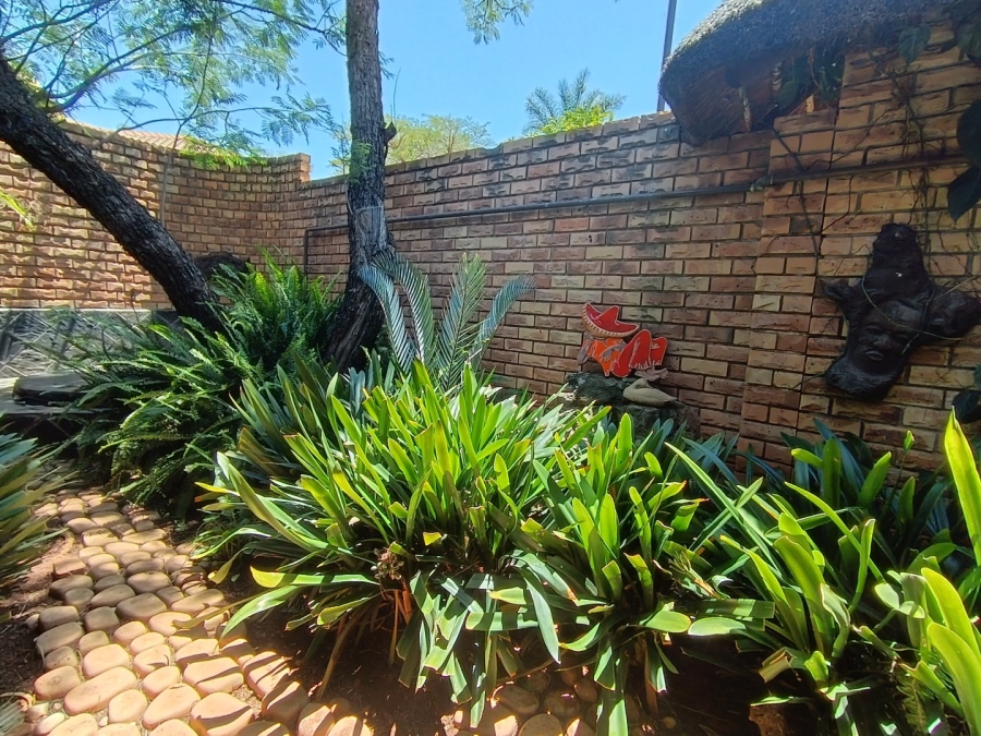 4 Bedroom Property for Sale in Doringkruin North West